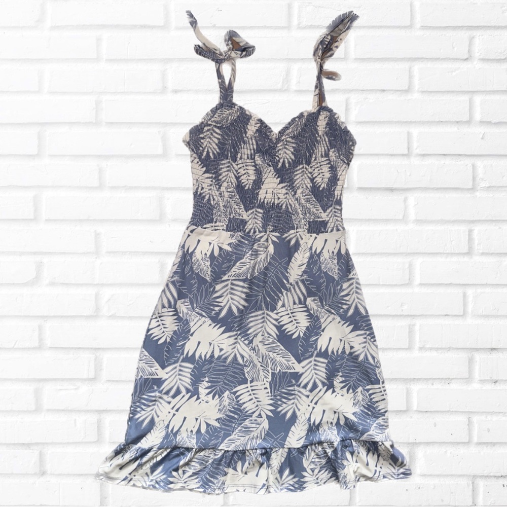 Women’s mini Flowy dress